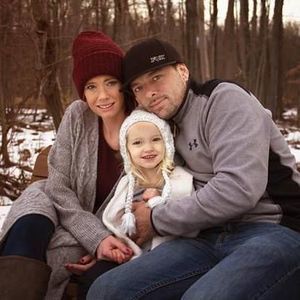 Meet your Posher, Lora